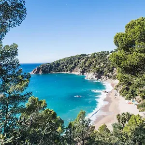 Cala Llevado Camping Tossa de Mar